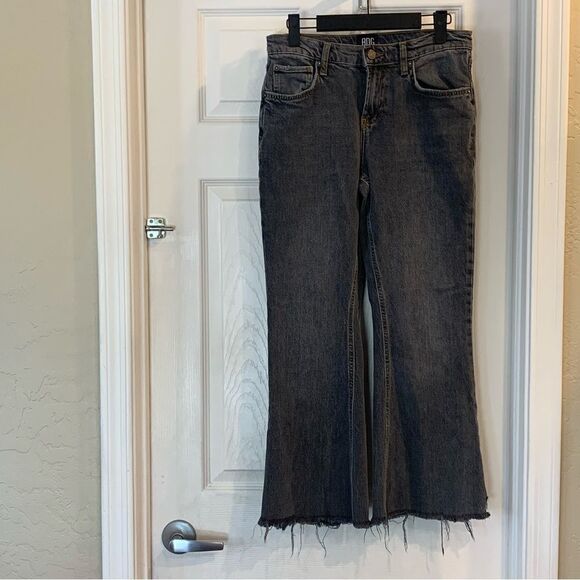 BDG Wide Leg Raw Hem Jeans Charcoal Color Size 29 - Picture 9 of 10